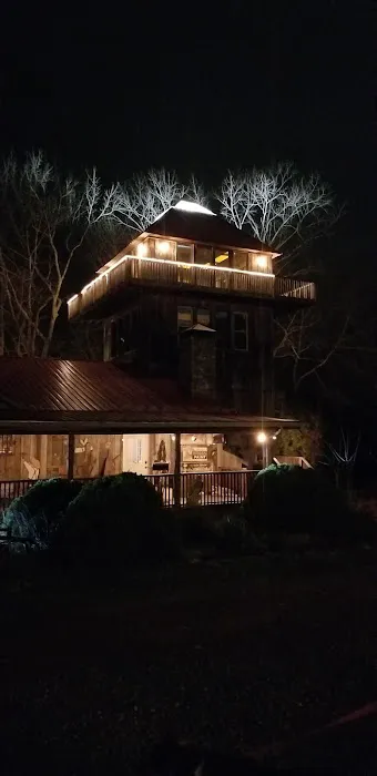 The Treehouse Cabin 4