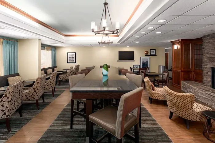 Hampton Inn Kingsport 4