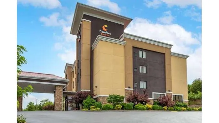 Comfort Suites 4