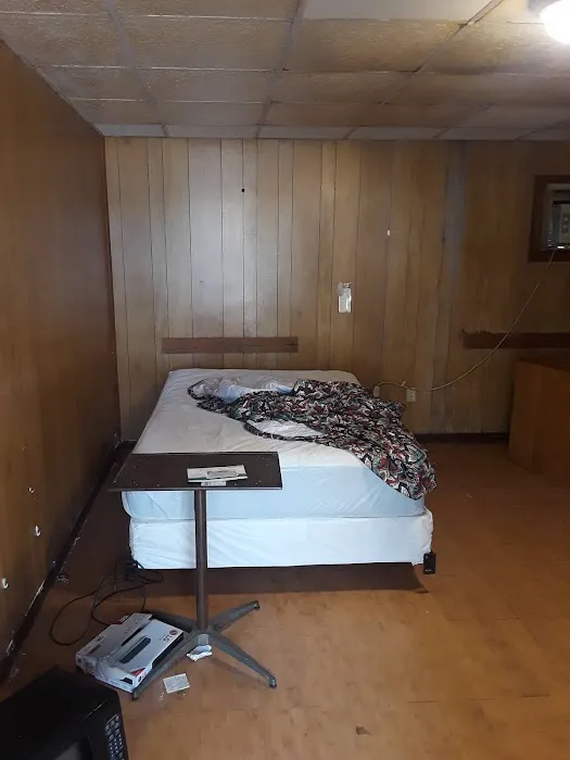 Greenwood Motel 4