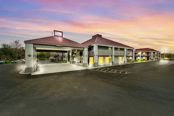 Red Roof Inn Kingsport 4