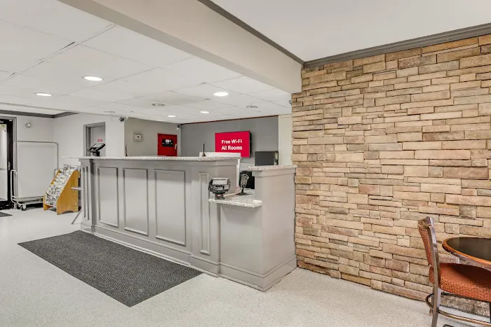 Red Roof Inn Kingsport 4