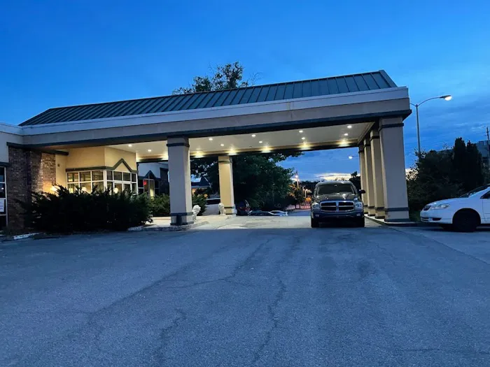 Americourt Extended Stays 4