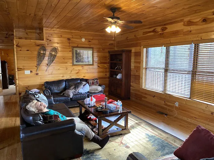 Elk Springs- Bear Cub Lodge 3