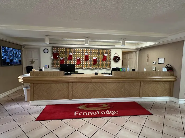 Econo Lodge Augusta North - Washington Road 4