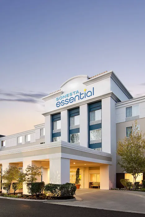 Sonesta Essential Augusta 4