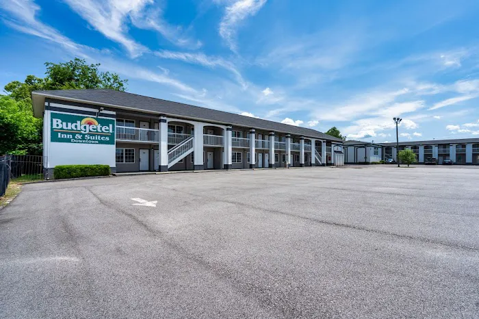 Budgetel Inn & Suites Downtown Augusta GA 5