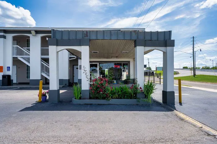 Budgetel Inn & Suites Downtown Augusta GA 5