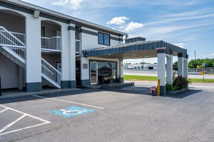 Budgetel Inn & Suites Downtown Augusta GA 5