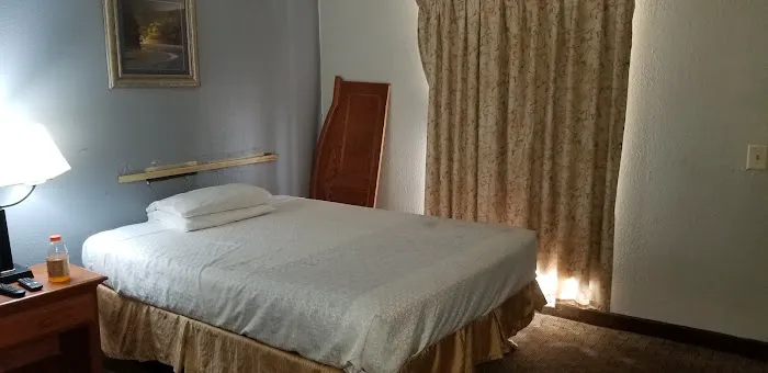OYO Hotel Augusta Downtown 5