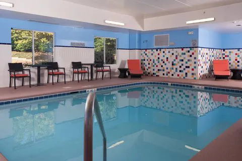 Fairfield Inn Charlotte Gastonia 4