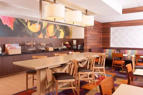Fairfield Inn Charlotte Gastonia 4