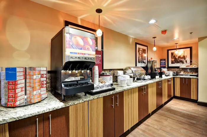 Hampton Inn Charlotte-Gastonia 4