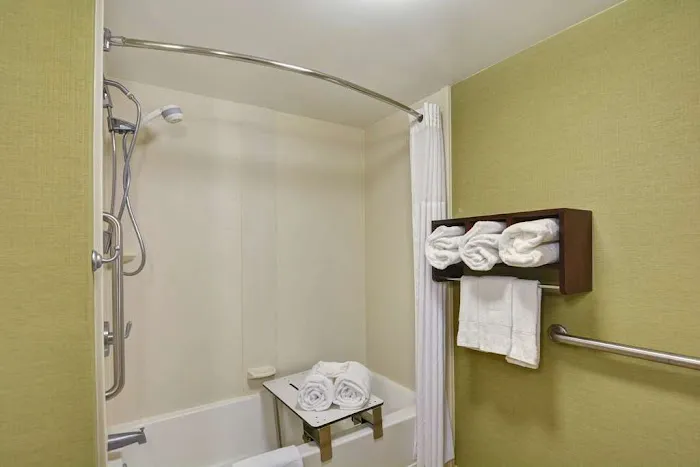 Hampton Inn Charlotte-Gastonia 4