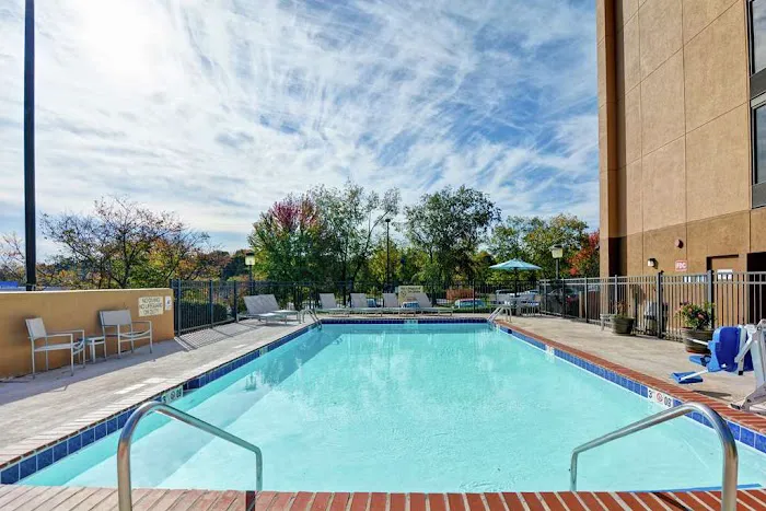 Hampton Inn Charlotte-Gastonia 4