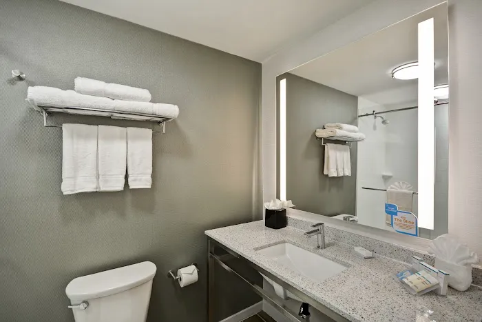 Hilton Garden Inn Gastonia 4