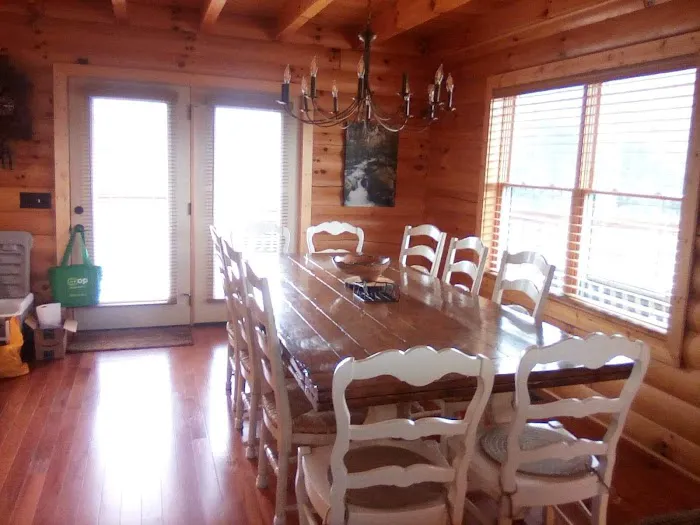 Mountain Fox Lodge 4