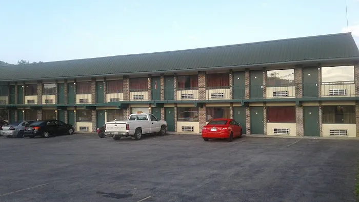 Convenient Inn (closed) 4