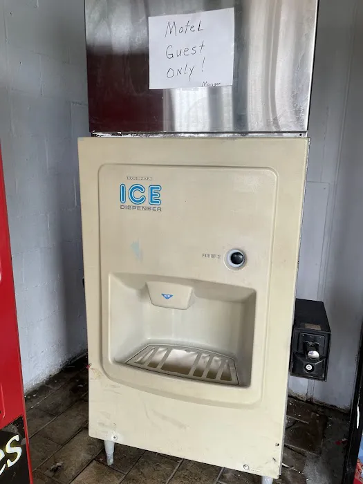 Convenient Inn (closed) 4
