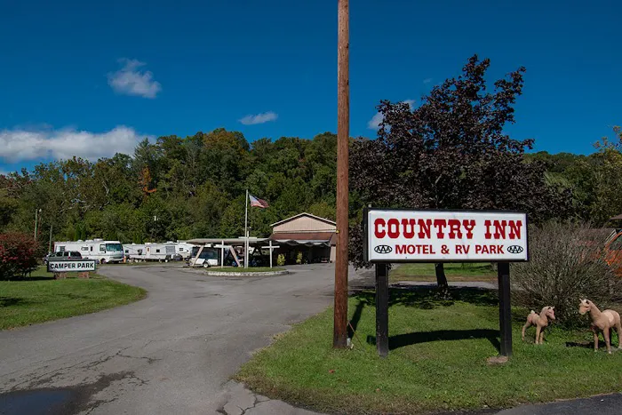 Country Inn Motel & RV park 4