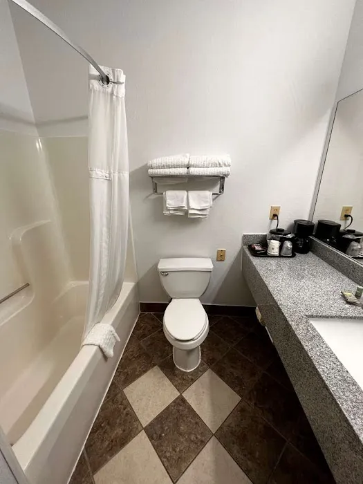 SureStay by Best Western Morganton 4
