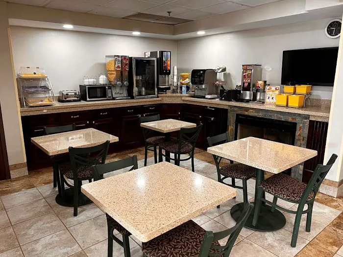 SureStay by Best Western Morganton 4