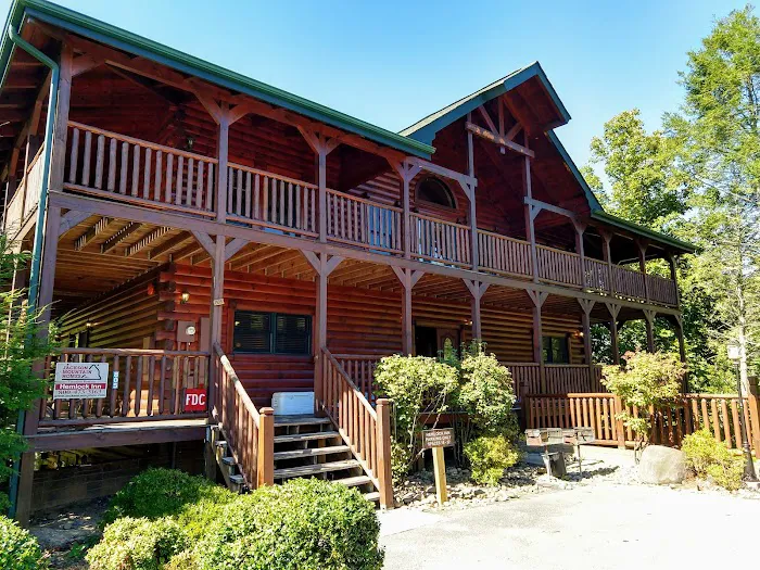 Hemlock Hills Resort Rentals 4