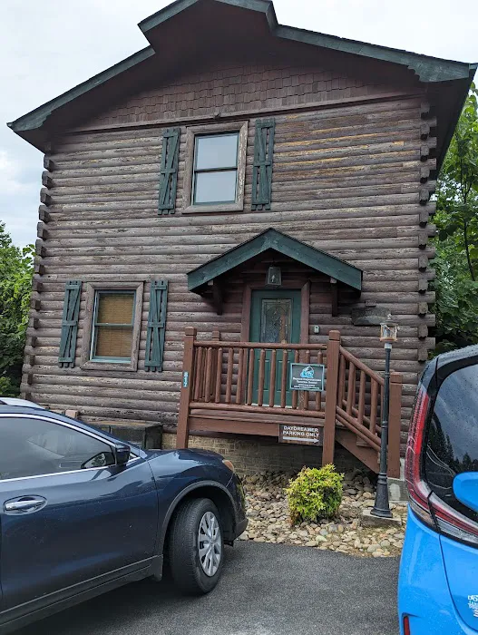 Hemlock Hills Resort Rentals 4