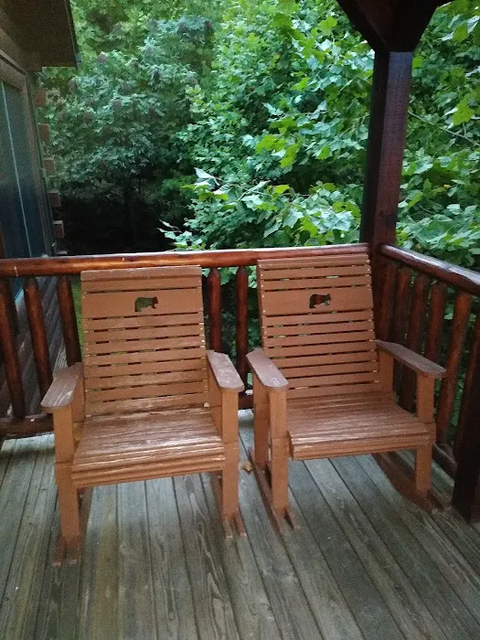 Hemlock Hills Resort Rentals 4