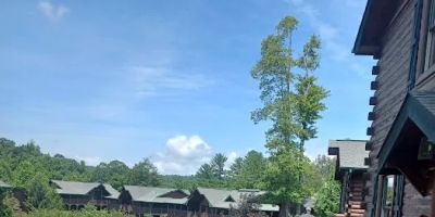 Hemlock Hills Resort Rentals