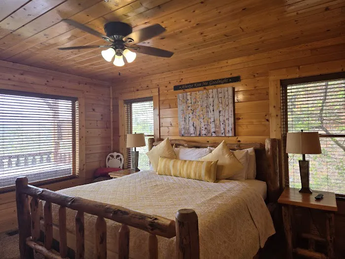 Hemlock Hills Resort Rentals 4