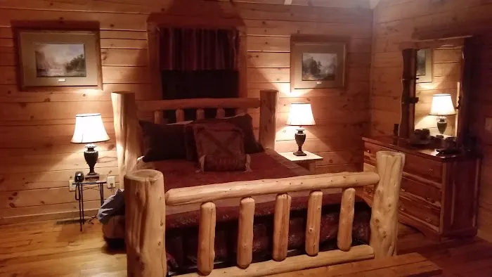 The Woodland Rose Cabin 4