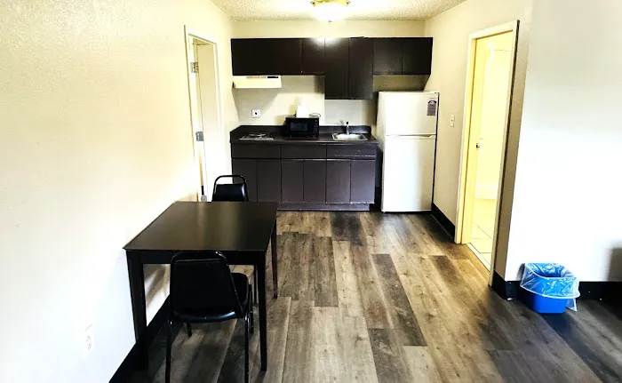 Studio Lodge of Augusta 4