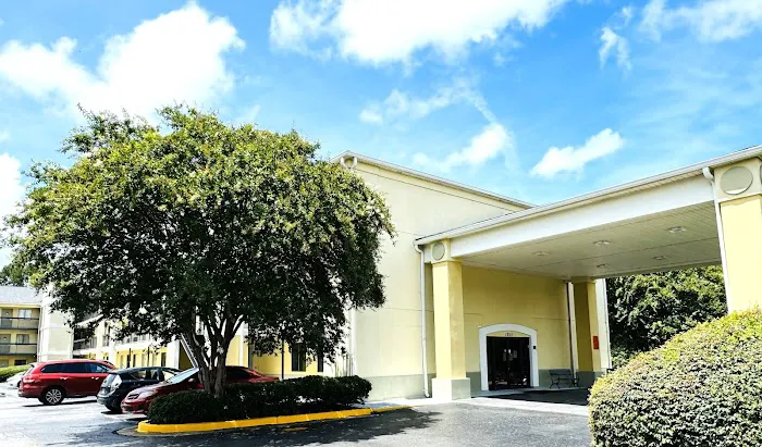 Studio Lodge of Augusta 4
