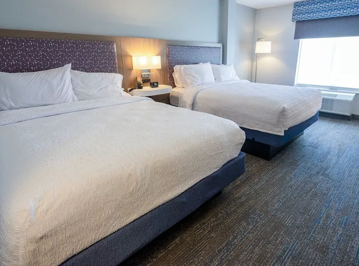 Hampton Inn Norton 3