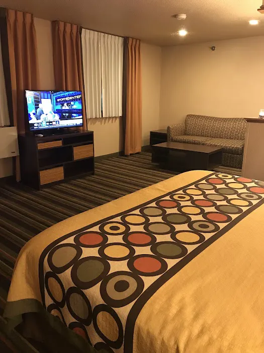 Super 8 by Wyndham Norton VA 3