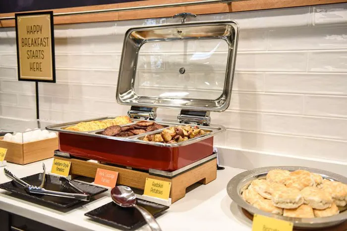 Hampton Inn & Suites Lenoir 4