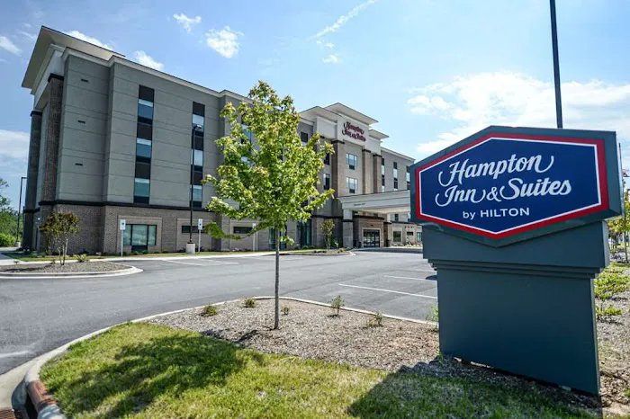 Hampton Inn & Suites Lenoir 4