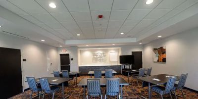 Hampton Inn & Suites Lenoir
