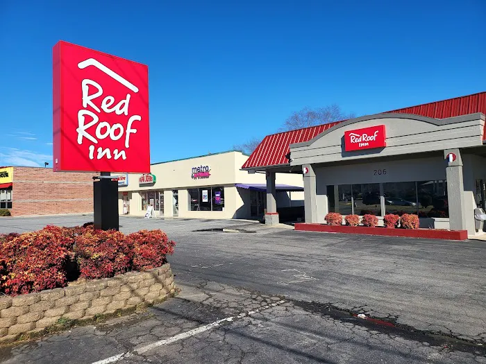 Red Roof Inn Lenoir 4