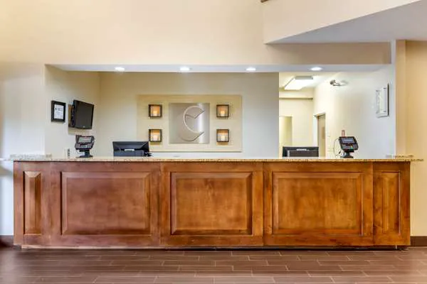 Comfort Inn & Suites Lenoir Hwy 321 Northern Foothills 4