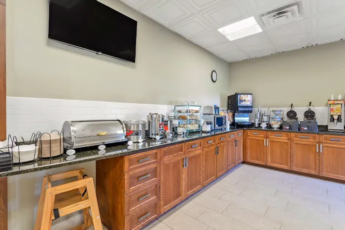 Best Western Hendersonville Inn 4