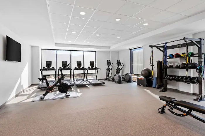 Home2 Suites by Hilton Hendersonville 4