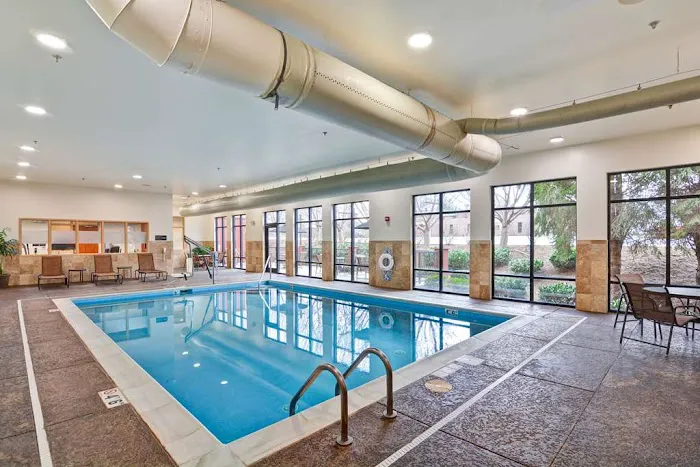 Hampton Inn Hendersonville 4