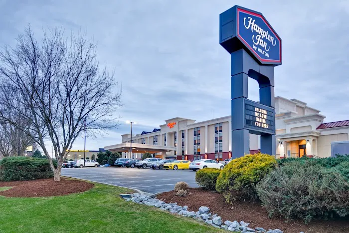 Hampton Inn Hendersonville 4
