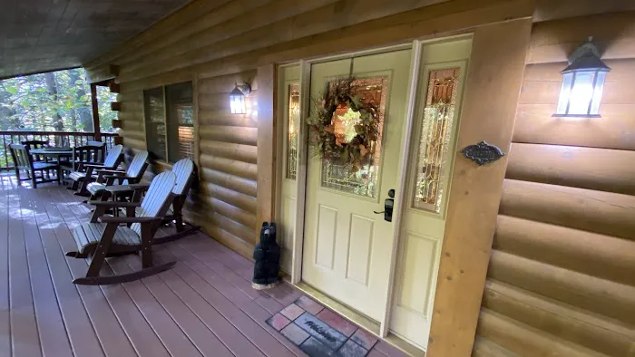 Cozy Nest Cabin 4