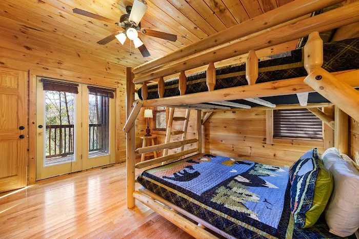 Point of View - 4 bedroom / 4 bath - Vacation Rental Cabin in Gatlinburg, TN 4