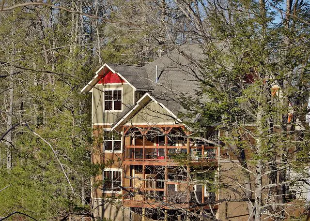 Hilltop Haven Eden Crest 4