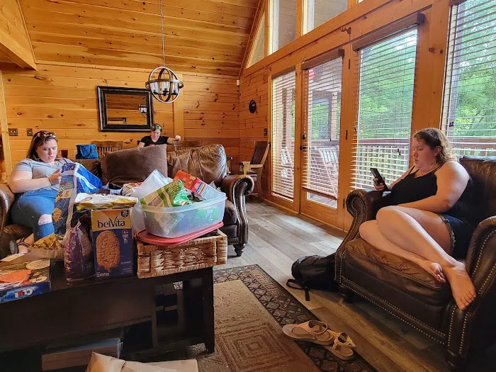 Black Bear Falls Log Home Community 4