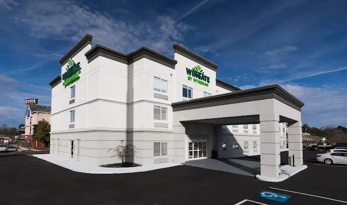 Wingate Augusta Washington Road by Wyndham 5